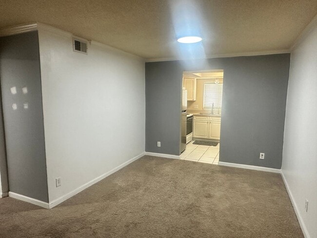 Photo - 3865 Campenero Ct House