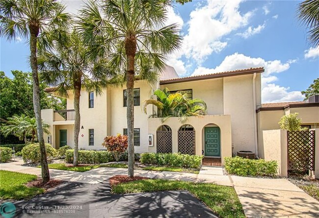 Foto del edificio - 8334 Cypress Ln