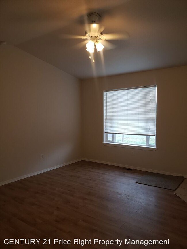 Foto del edificio - 1315-1325 Poplar St