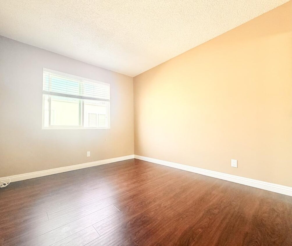 Photo - 428 S Monterey St #D
