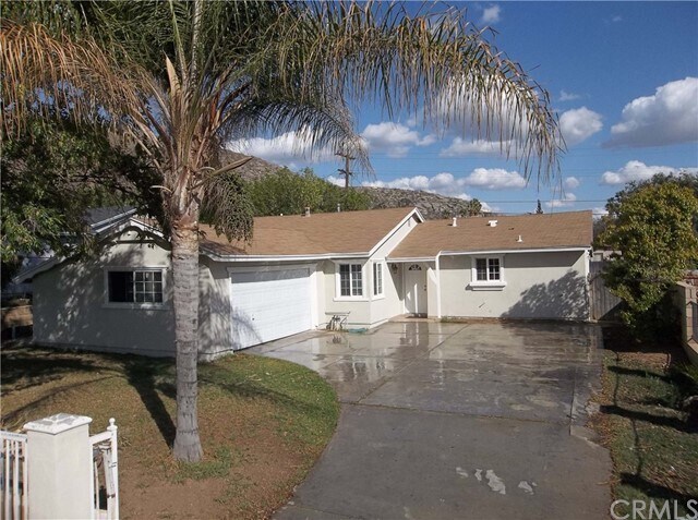 Primary Photo - 3210 Ruth Ann Dr
