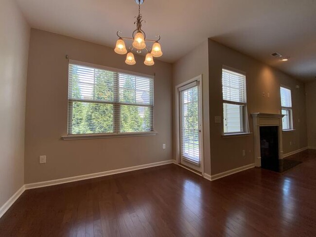 Building Photo - 148 Torrey Heights Ln