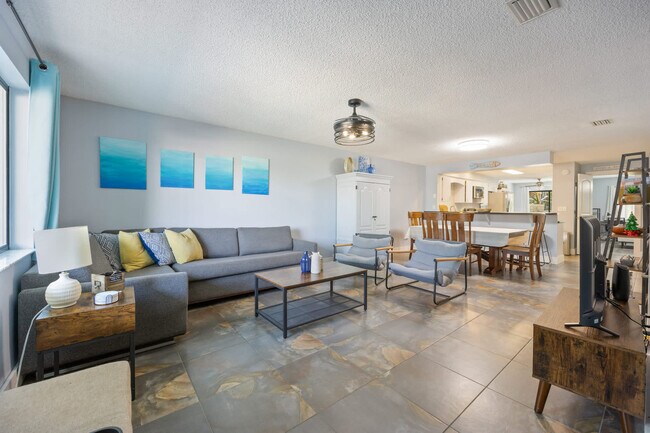 Foto del edificio - 280 S Atlantic Ave