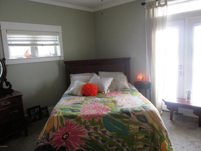 Foto del edificio - 345 Ahern St
