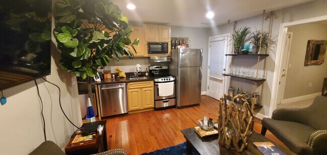 Foto del edificio - 1153 Neal St NE