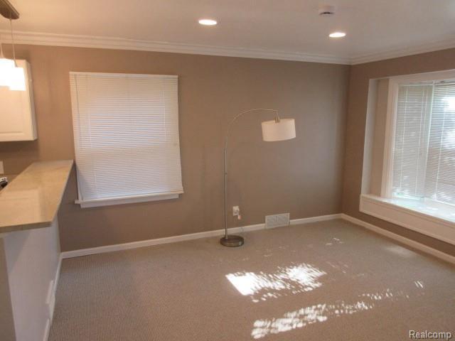 Building Photo - 3703 Coolidge Hwy