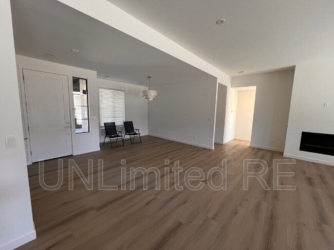 Foto del edificio - 5705 E Cannon Pl