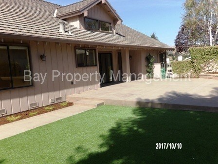 Building Photo - 14135 Mountain Quail Rd