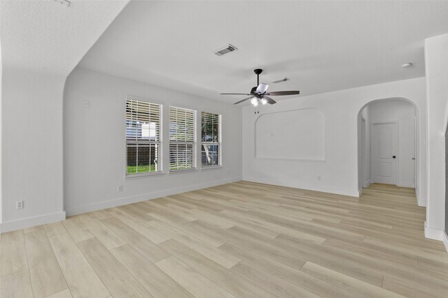 Foto del edificio - 16727 Summer Cypress Ct