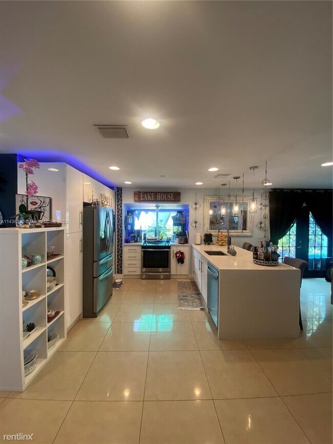 Foto del edificio - 3 br, 2 bath House - 3960 SW 84th Ter # 3960