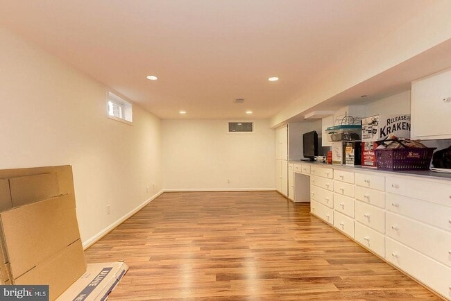 Photo - 5610 Wilson Blvd House