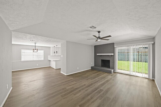 Foto del edificio - 13835 Templar Ln