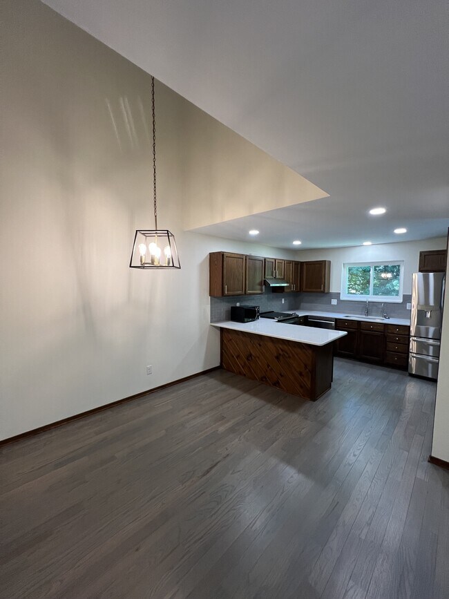 Foto del edificio - 3633 E Meadows Ct