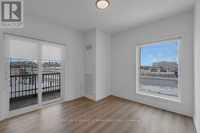 Photo du bâtiment - 20 Lagerfeld Dr