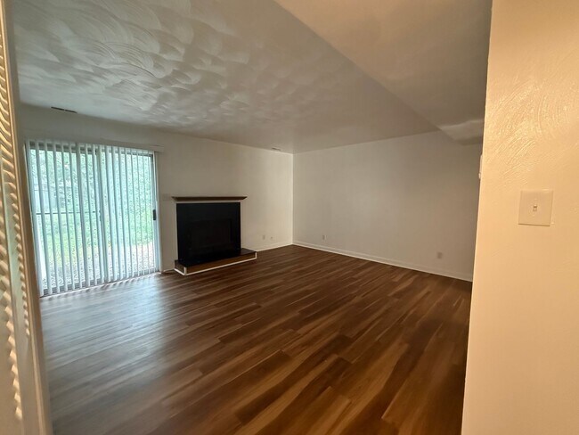 Foto del edificio - SILVERWOOD OAKS