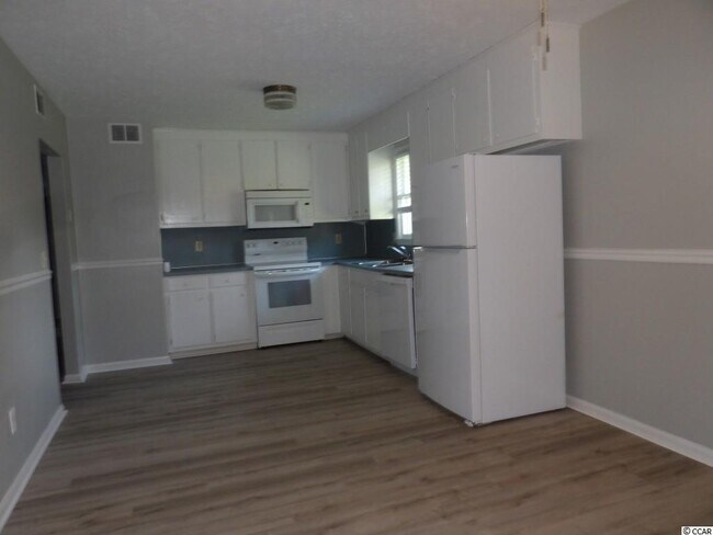 Building Photo - 620 Kristen Cir