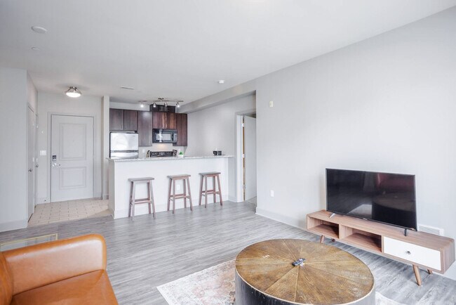 Foto del edificio - 121 E Freedom Way