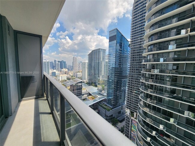 Foto del edificio - 55 SW 9th St