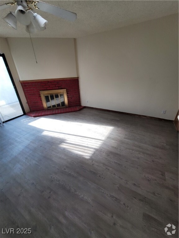 Building Photo - 5709 Goldmount Ave