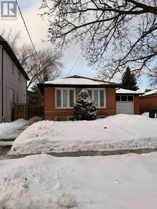 Photo du bâtiment - 138 Goulding Ave