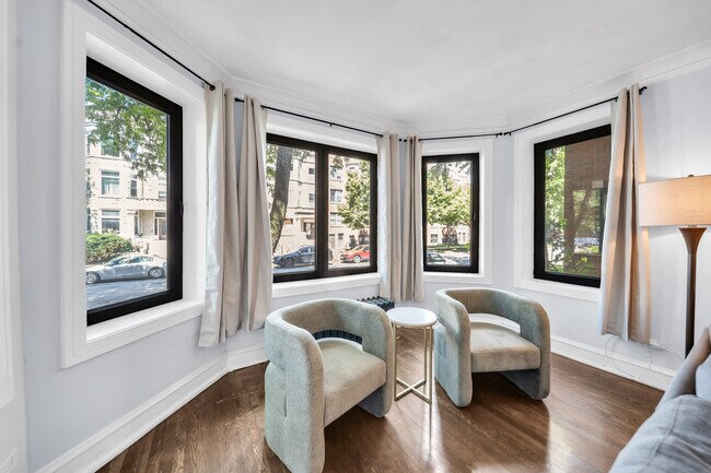 Foto del edificio - 5409 S Drexel Ave