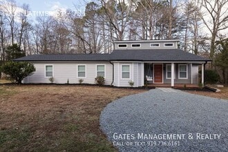 Building Photo - 731 Latimer St