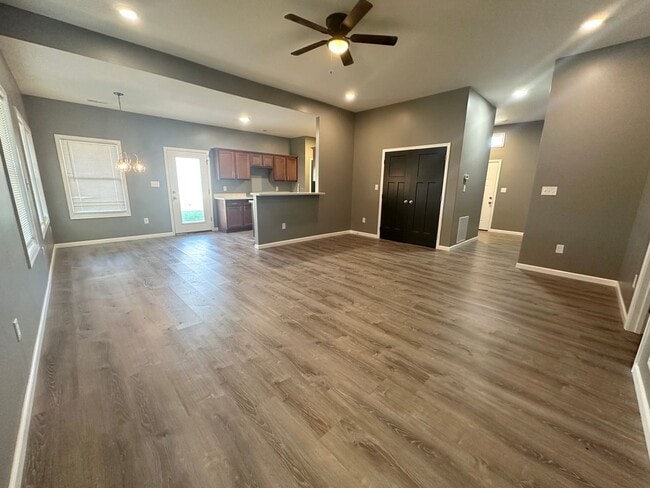 Building Photo - Beautiful 4-Bedroom; 2 bath Home for Rent ...