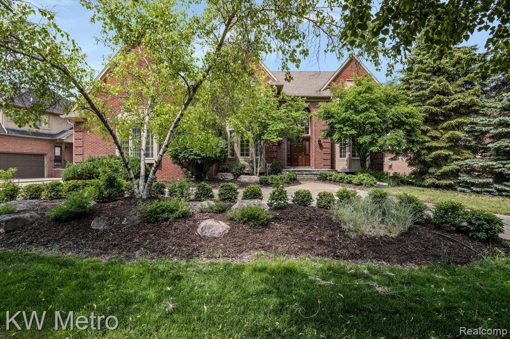 3122 Hedgewood Ln, Rochester Hills, MI 48309 House Rental in