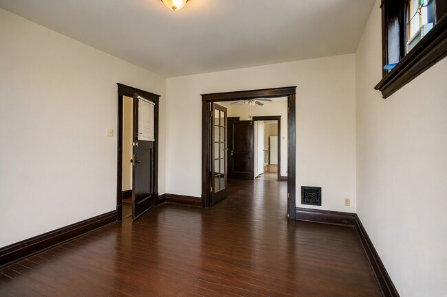 Building Photo - 4601 Wilcox Ave