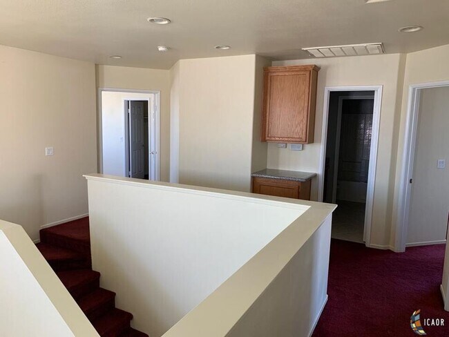 Building Photo - 218 Mazatlan Dr