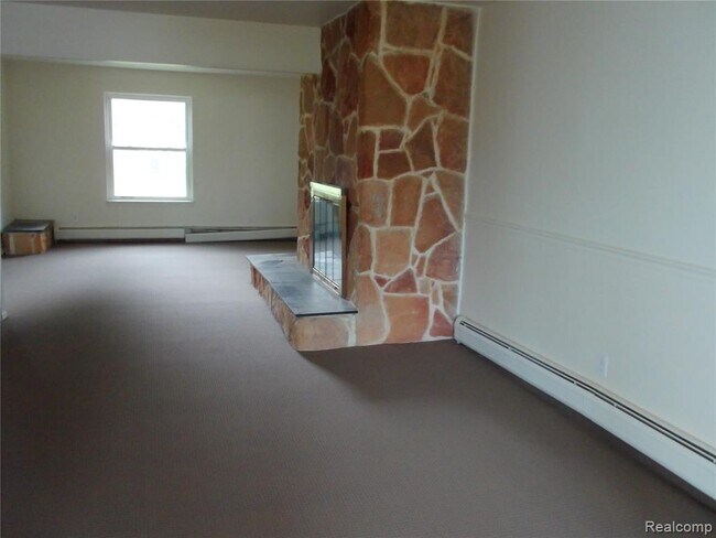 Foto del edificio - 38014 Mallast St