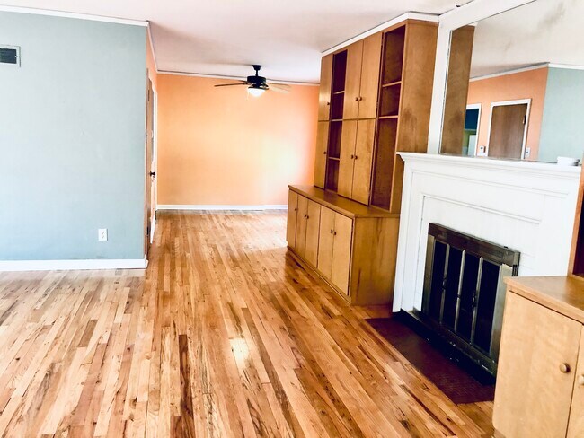 Foto del edificio - 705 Morningside Dr