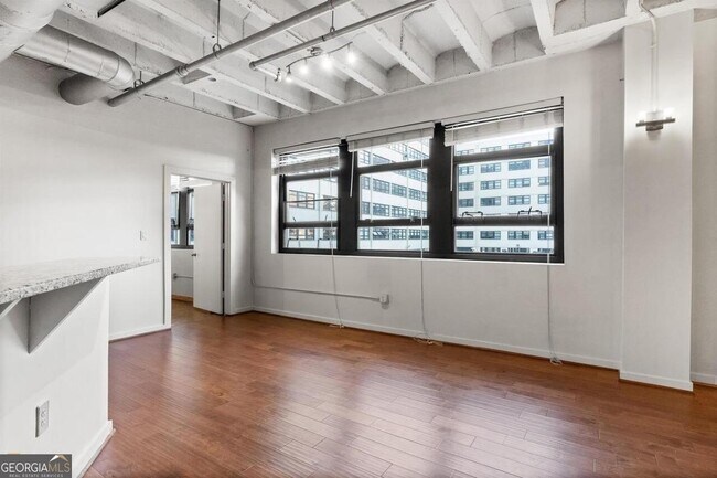 Foto del edificio - 878 Peachtree St NE