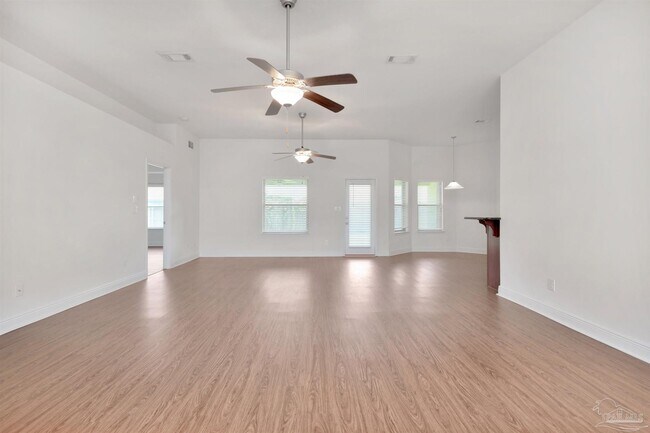 Foto del edificio - 8782 Tomcat Ct