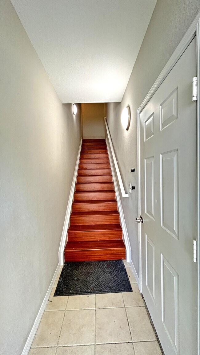 Photo - 116 SW Peacock Blvd Townhome