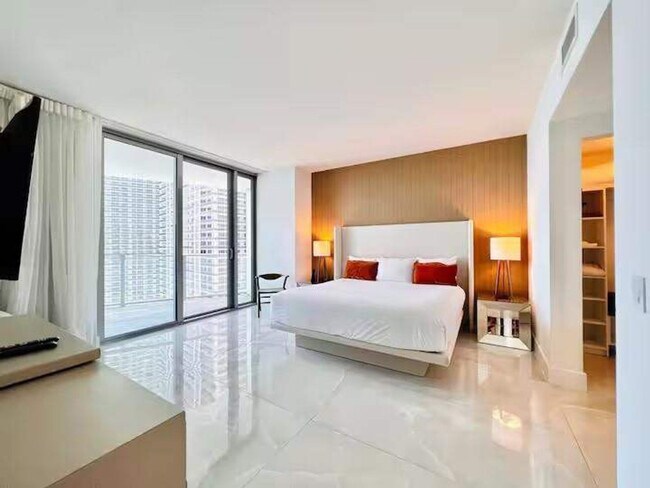 Foto del edificio - 4111 S Ocean Dr