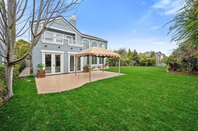 Foto del edificio - 142 Monaco Dr