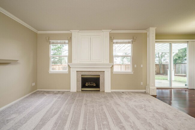 Foto del edificio - Desirable Fisher's Landing Elementary School District - 3 Bedroom 2.5 Bath