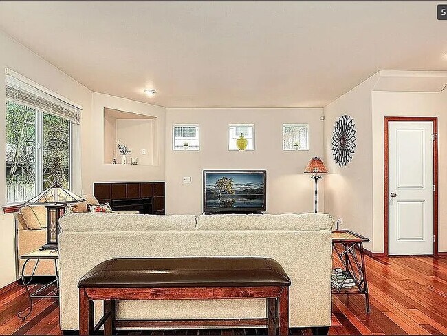 Building Photo - 3406 183rd Pl SE