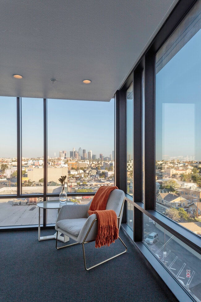 Building Photo - 30Sixty