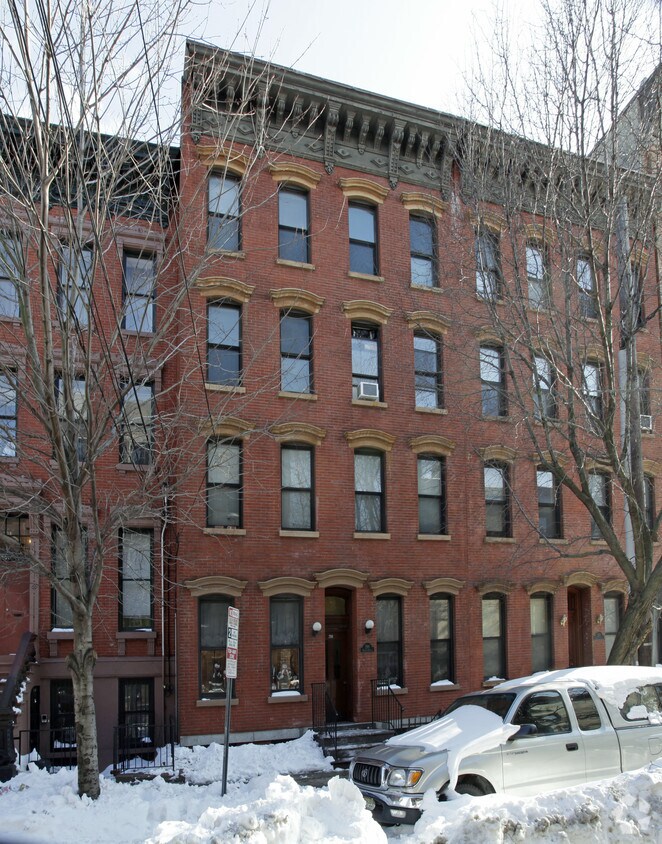 298 Barrow St, Jersey City, NJ 07302 Apartments in Jersey City, NJ