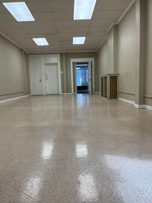 Foto del edificio - 522-524 E King