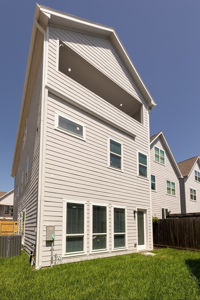 Building Photo - 1802 Napa Creek Ln