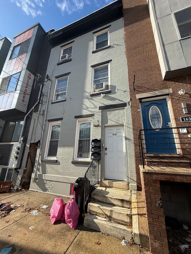 Photo - 1630 N Sydenham St Apartment