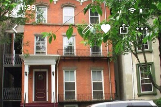 Building Photo - 40 Academy St