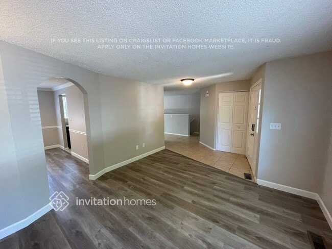Building Photo - 3651 S Andes Way