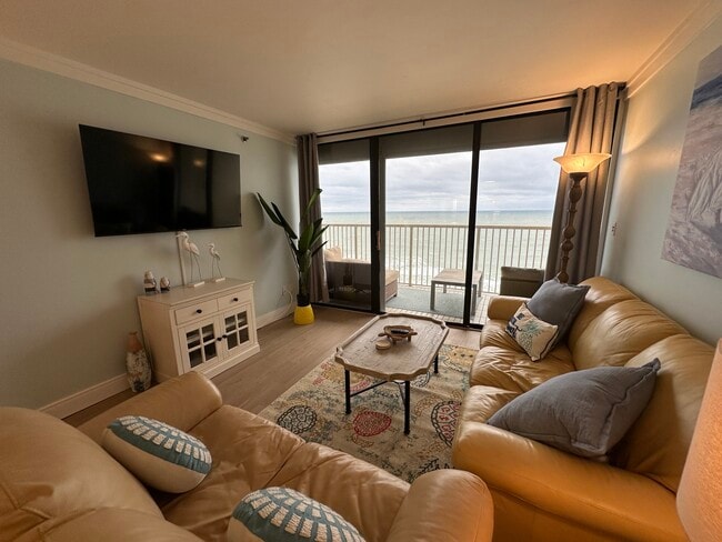 Pelican Watch - Pelican Watch House