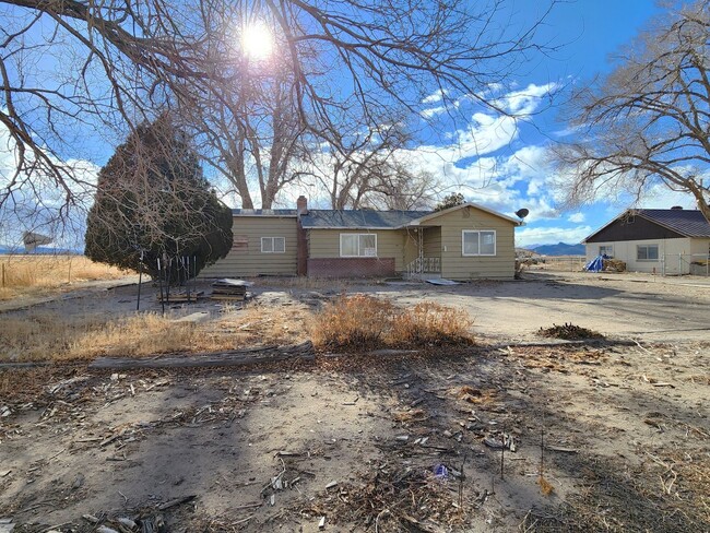 Foto del edificio - 3 bedroom home For Rent in Smith Nevada