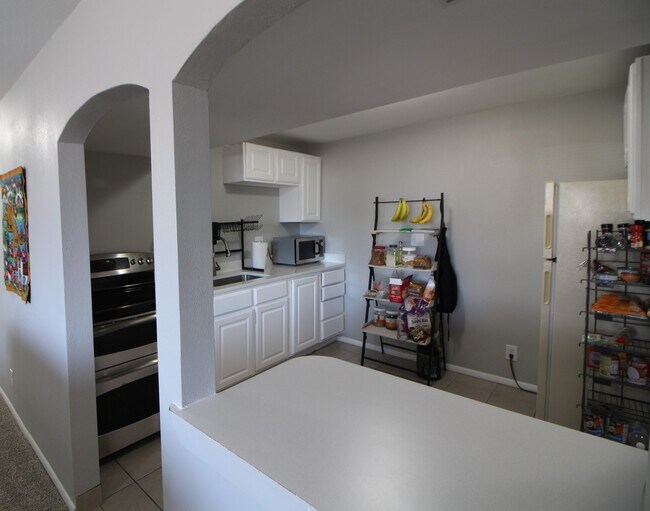 Building Photo - 1474 N 375 W