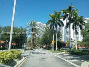 Foto del edificio - 3001 NE 185th St